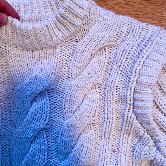 Soaked in luxury - Women's Cable Knit Sweater - Cream and confetti - Picture 3 of 4